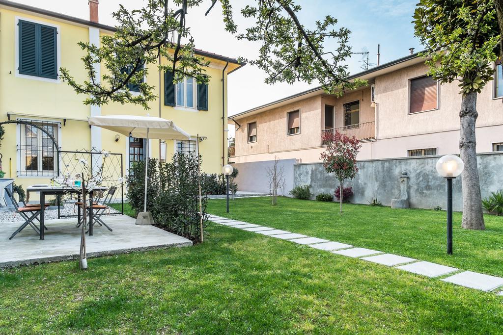 Villa Zibaldone, Vivi Il Giardino In Citta! Lucca Exterior photo
